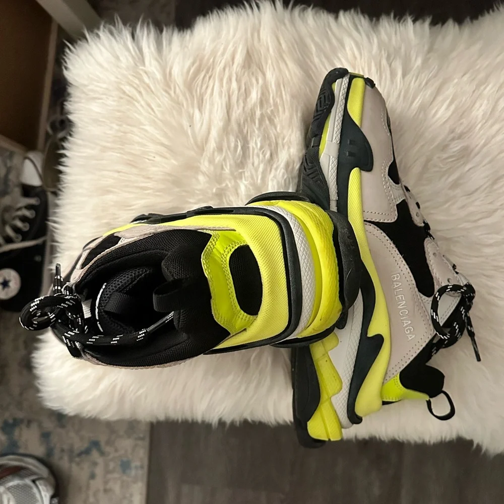 Balenciaga Tripple S sneakers - Picture 4 of 4